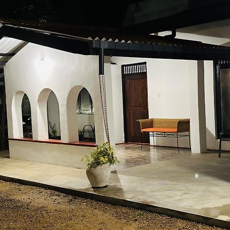 Leisure Villa Anuradhapura Exterior foto